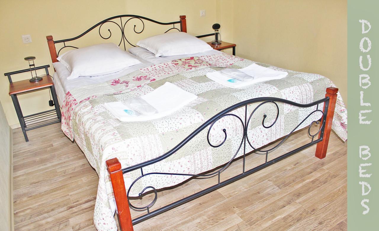 Red Fox Guesthouse Tbilisi Ngoại thất bức ảnh