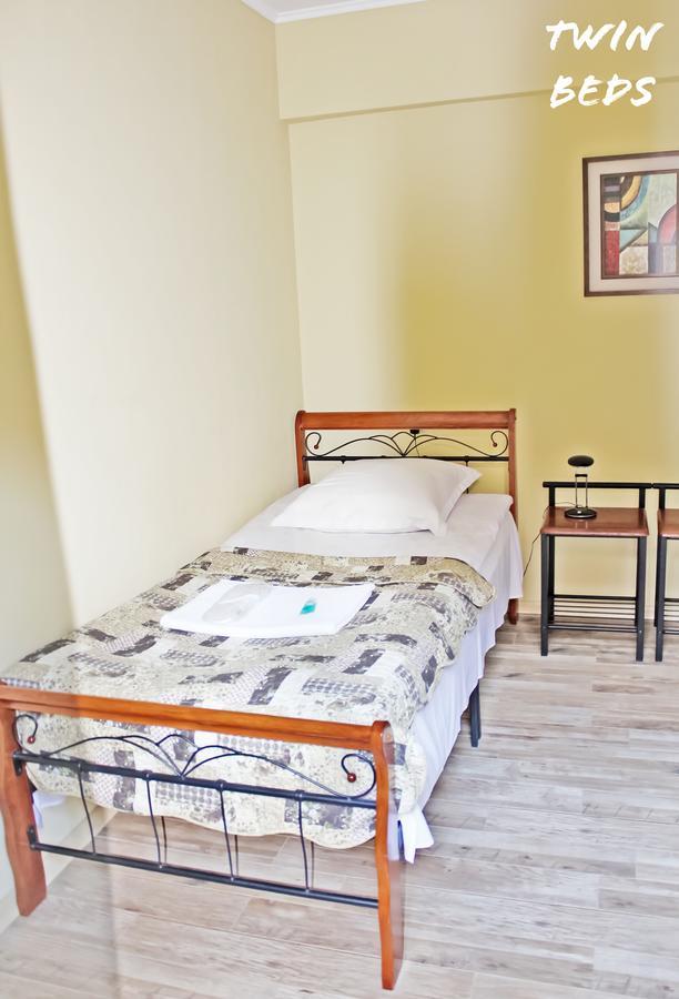 Red Fox Guesthouse Tbilisi Ngoại thất bức ảnh