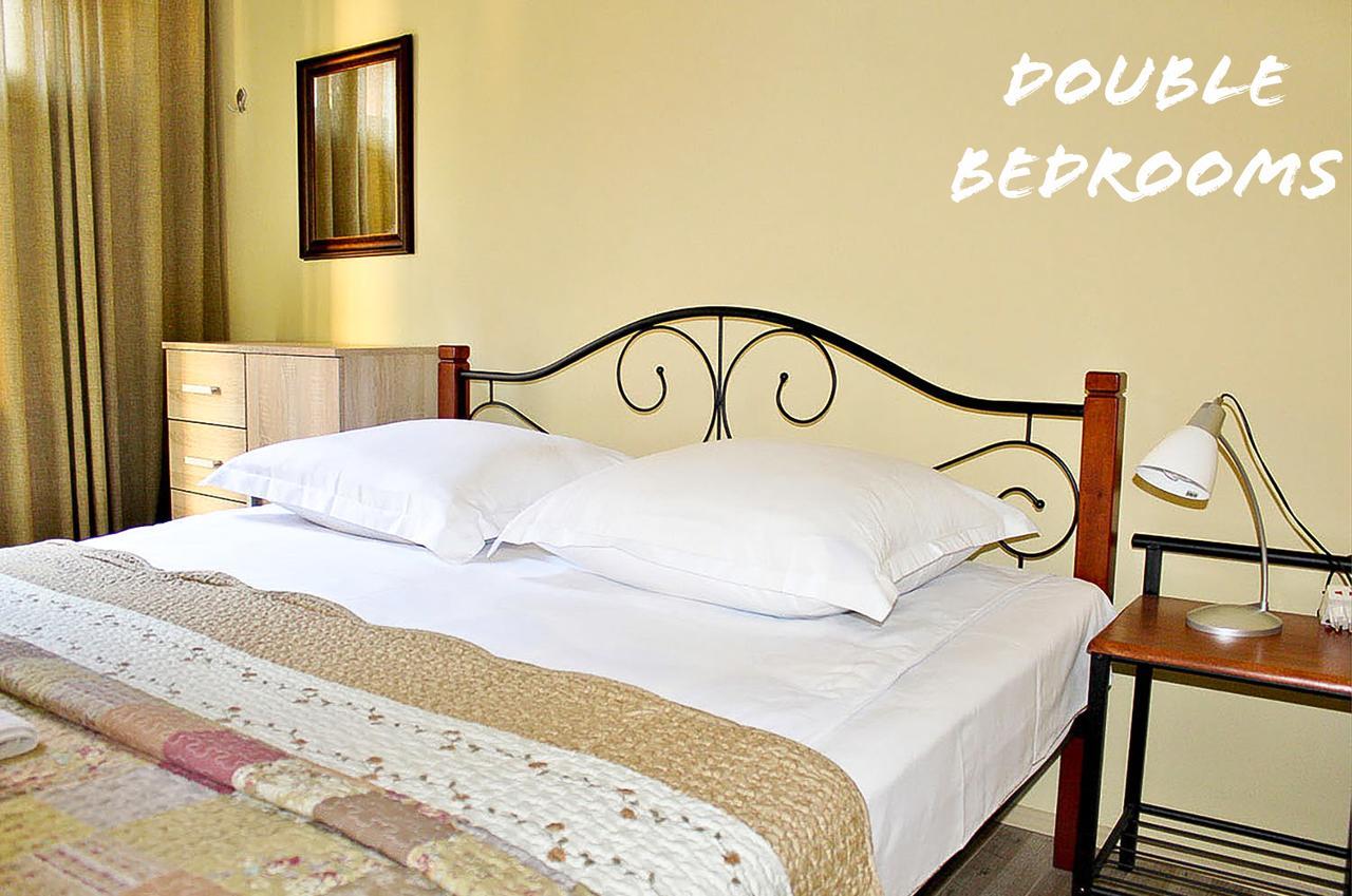 Red Fox Guesthouse Tbilisi Ngoại thất bức ảnh